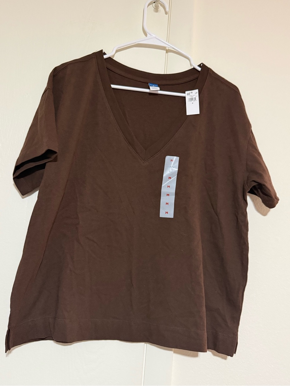 Old Navy Vintage V-Neck Short Sleeve T-Shirt Chocolate Brown - Size Medium NWT